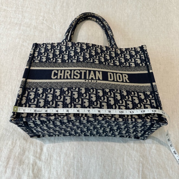Christian Dior Tote Navy Blue - Picture 7 of 14